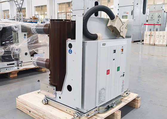 12KV Indoor Withdrawable Vacuum Circuit Breaker 1250A VCB AC Tegangan Tinggi Untuk Switchgear