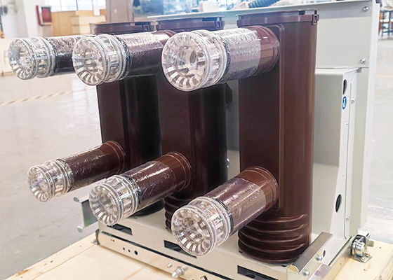 12KV Indoor Withdrawable Vacuum Circuit Breaker 1250A VCB AC Tegangan Tinggi Untuk Switchgear