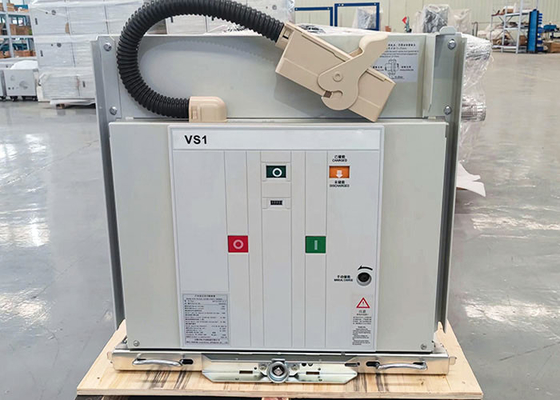 12KV Indoor Withdrawable Vacuum Circuit Breaker 1250A VCB AC Tegangan Tinggi Untuk Switchgear