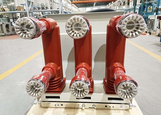 Pemutus Sirkuit Vakum Tegangan Tinggi Dapat Ditarik Tiga Fasa AC 50HZ 1250A 220V