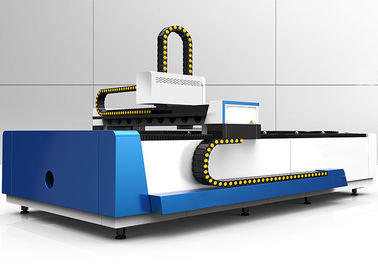 500W Fiber CNC Laser Cutting Machine 1500 X 3000mm Dengan Racus IPG Laser Source