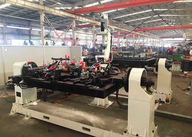 Mesin Dasar Sistem Pengelasan Robotic Kendaraan Pertanian Customerized Color