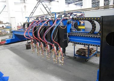 Gantry Otomatis Jenis CNC Plasma Cutting Machine dengan Multi Flame Cutting Obor